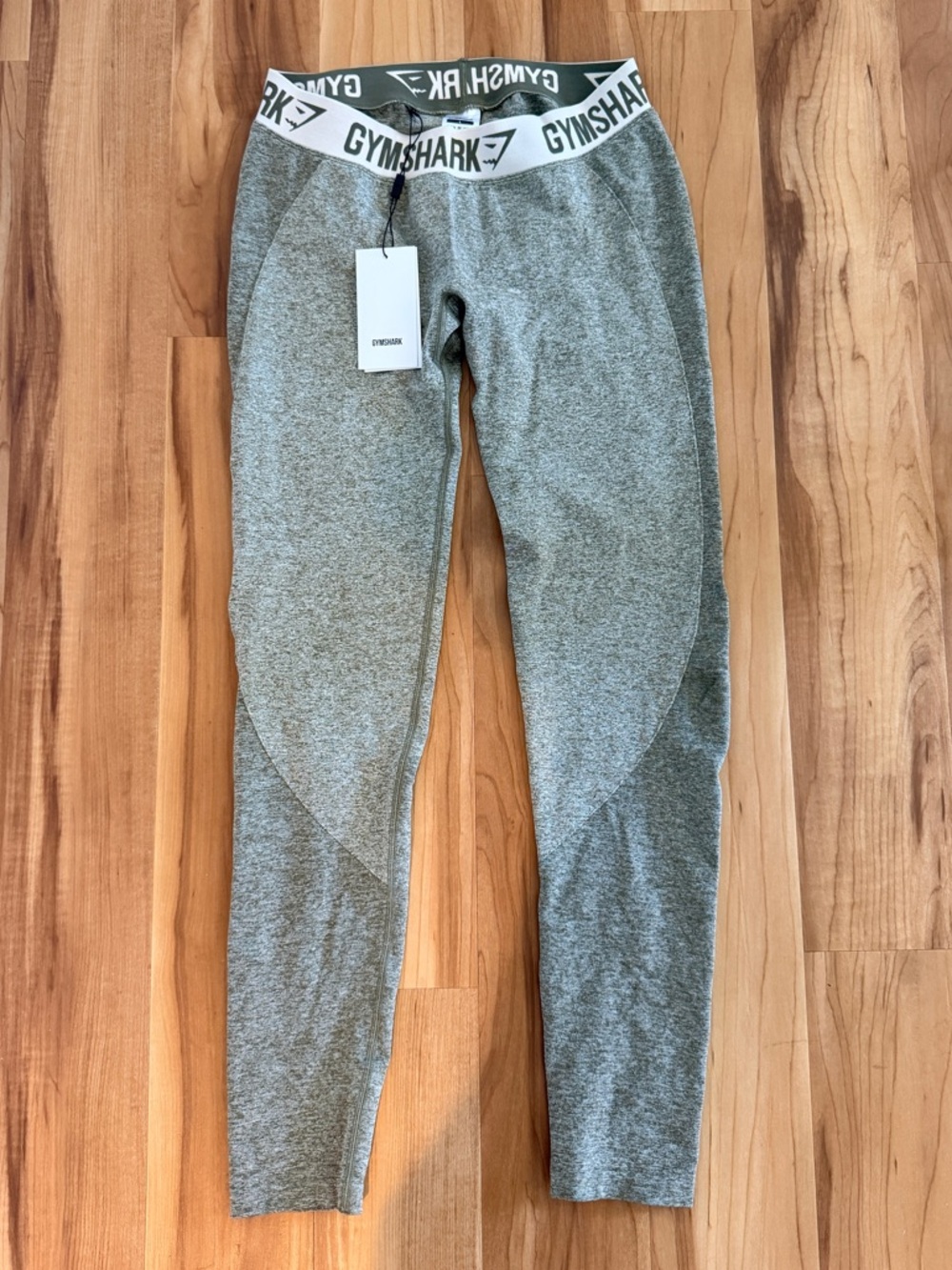 Gymshark Grey Woman’s Seamless Leggings with Branded Waistband